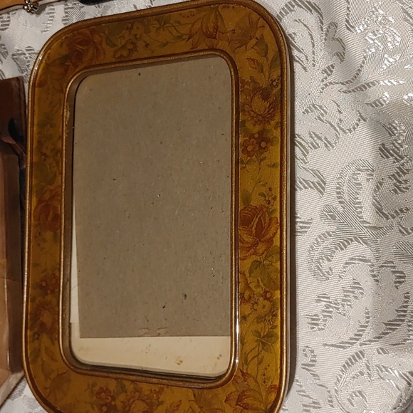3/$40 Vintage Picture Frames - Picture 3 of 7